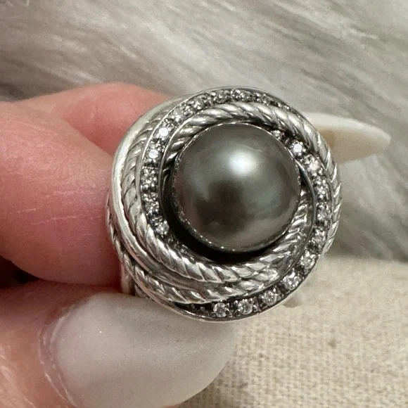 David Yurman Tahitian Pearl Diamond Crossover Ring - Picture 7 of 13